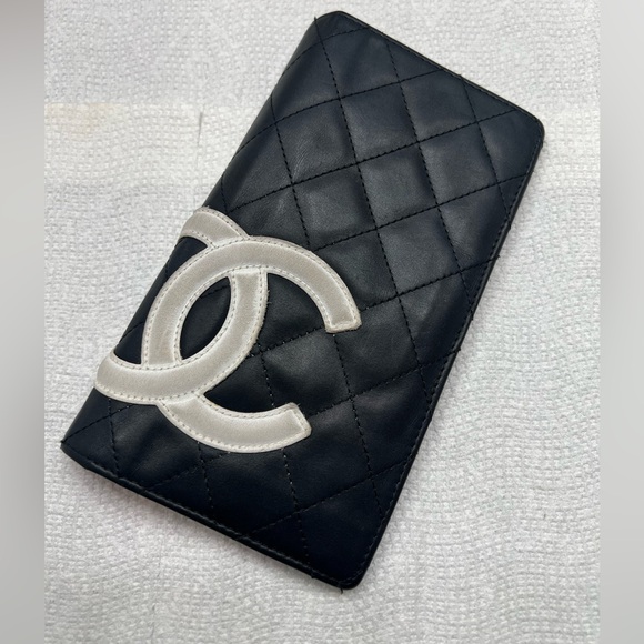 CHANEL CAMBON LEATHER WALLET - Picture 3 of 17